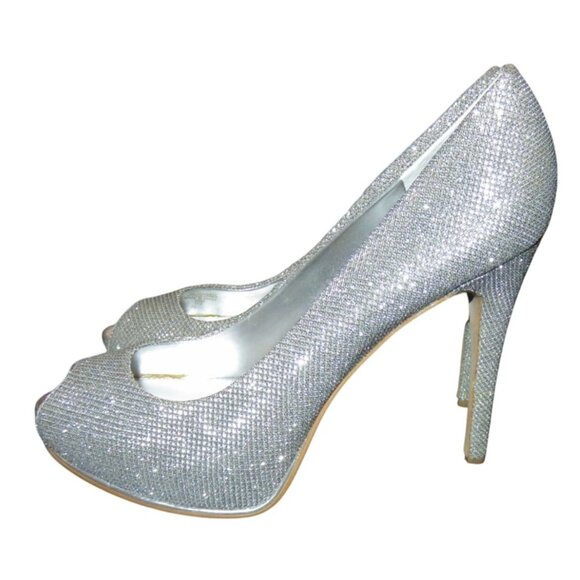GUESS Honora 3 Metallic Silver Glitter Embellished Peep Toe Platform Pumps 10 - Picture 1 of 12
